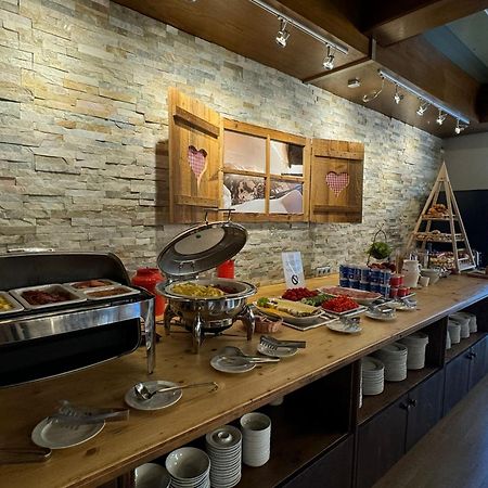 Clc Alpine Centre Hotel Saalfelden Ngoại thất bức ảnh